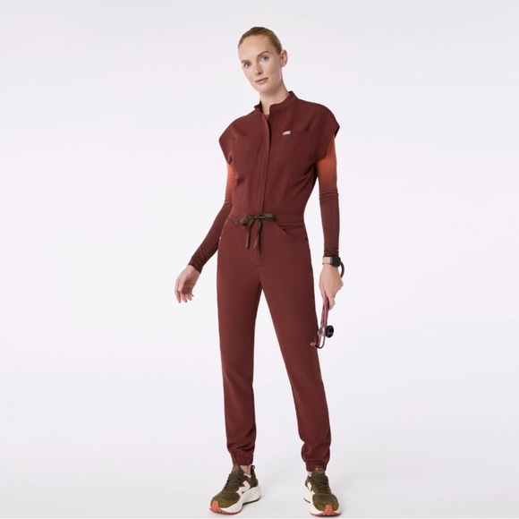 Figs Pants - Rafaela Cargo ScrubJumpsuit size walnut